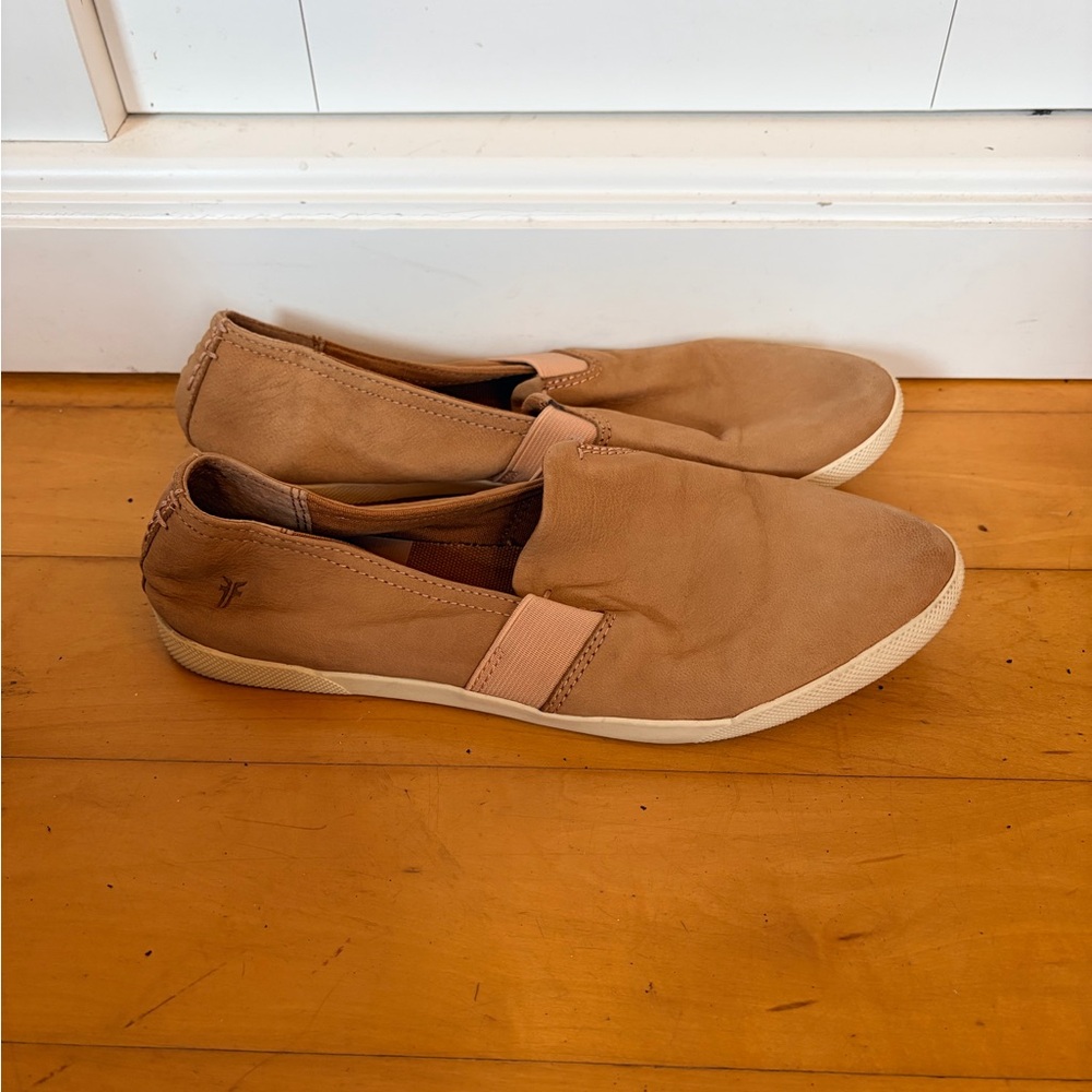 Frye Tan Women's Slip-On Flats